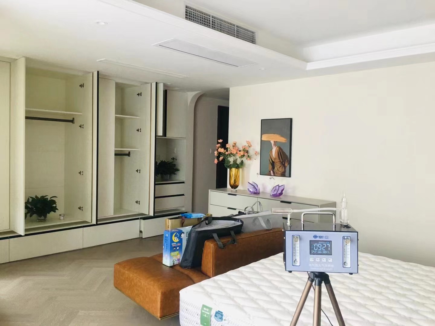 办公室家具异味大，需要找检测公司测甲醛嘛