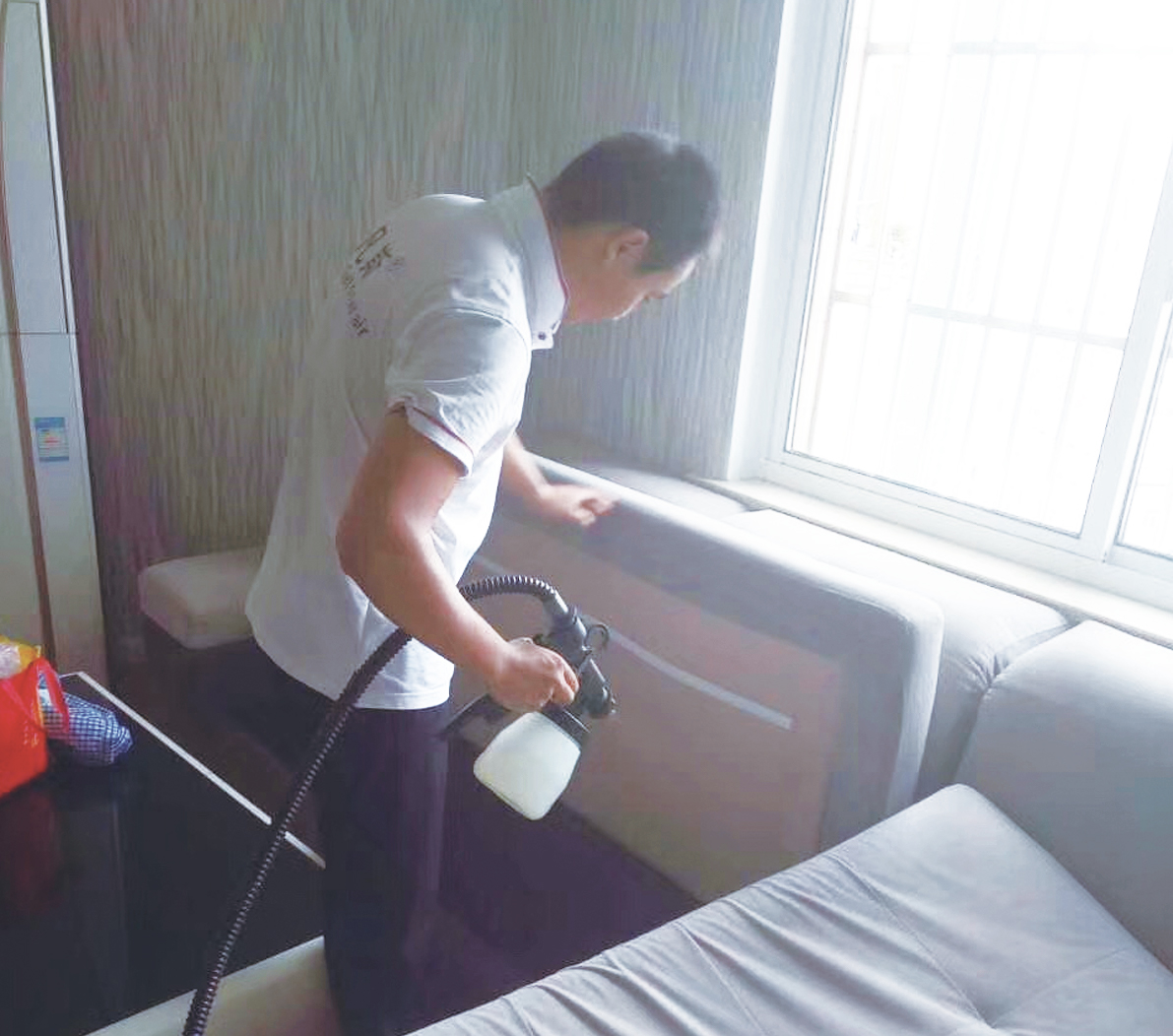 拒绝忍受车内甲醛异味，远离甲醛危害