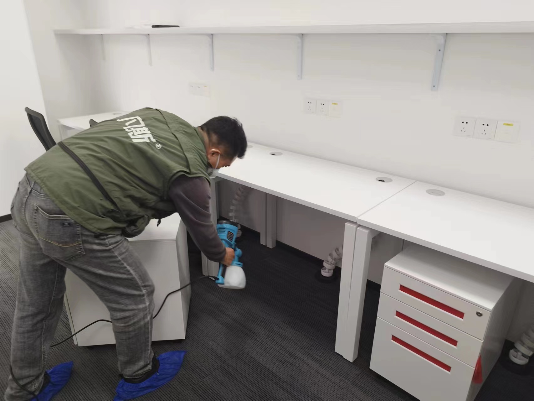 室内空气有异味呼吸还安全吗