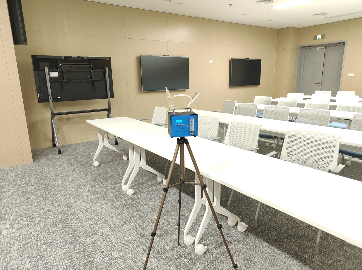 哪个更蠢？用9.9元包邮的清漆OR用柚子皮除醛！